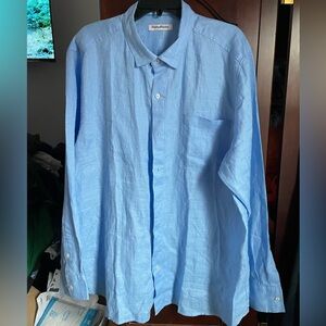 Tommy Bahama Men’s XXL Sea Glass Breezer linen shirt. light blue.  New no tags
